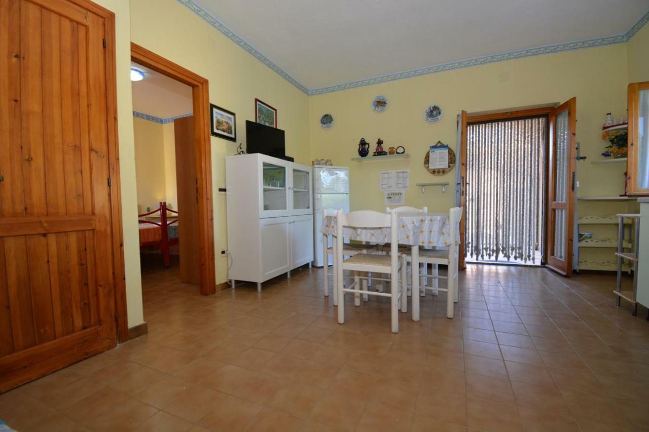 Appartamento Casa Nadia San Teodoro  Esterno foto